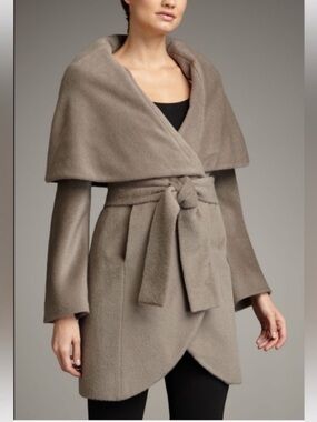 T Tahari Light Cream Gray Textured Shawl Collar Wool Blend Wrap Coat